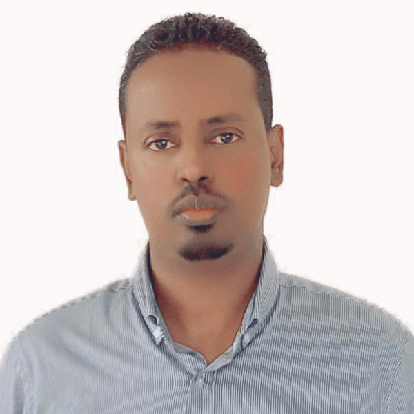 Pi7_Passport_Photo (5)